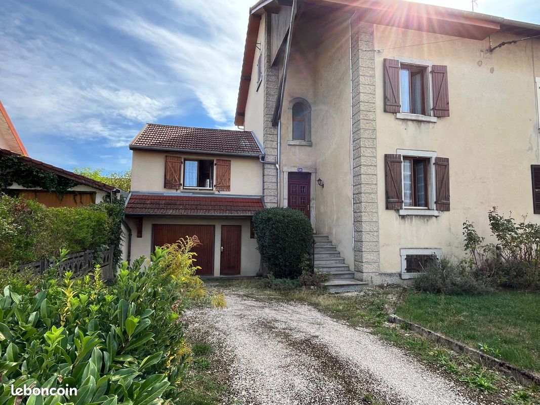 Maison 5 pièces 104 m² · à Valentigney · 104 m² · 109 000 €