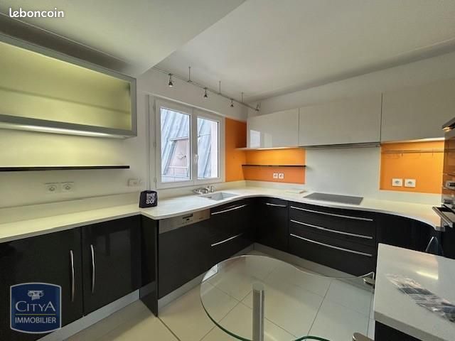 Appartement a louer poitiers - 3 pièce(s) - 117 m2 - Surfyn