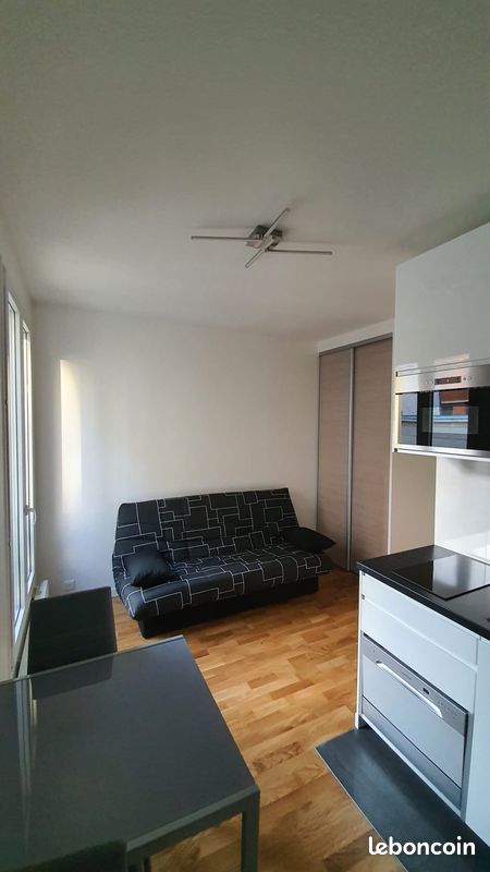 Appartement 1 pièce 14 m² · à Paris · 14 m² · 730 €/mois