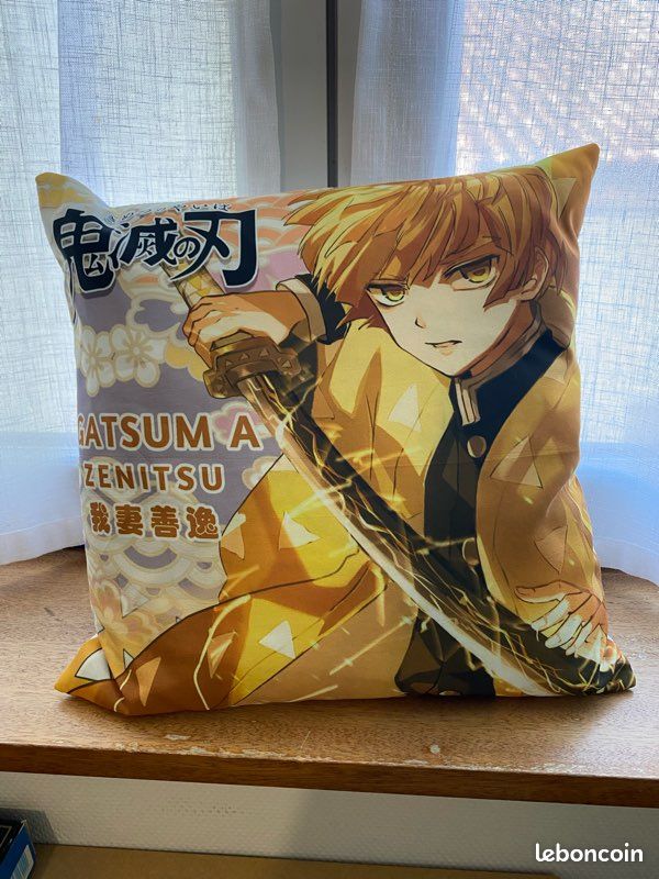 Housse de coussin Demon Slayer Nezuko Kamado Kawaii | Manga Planète