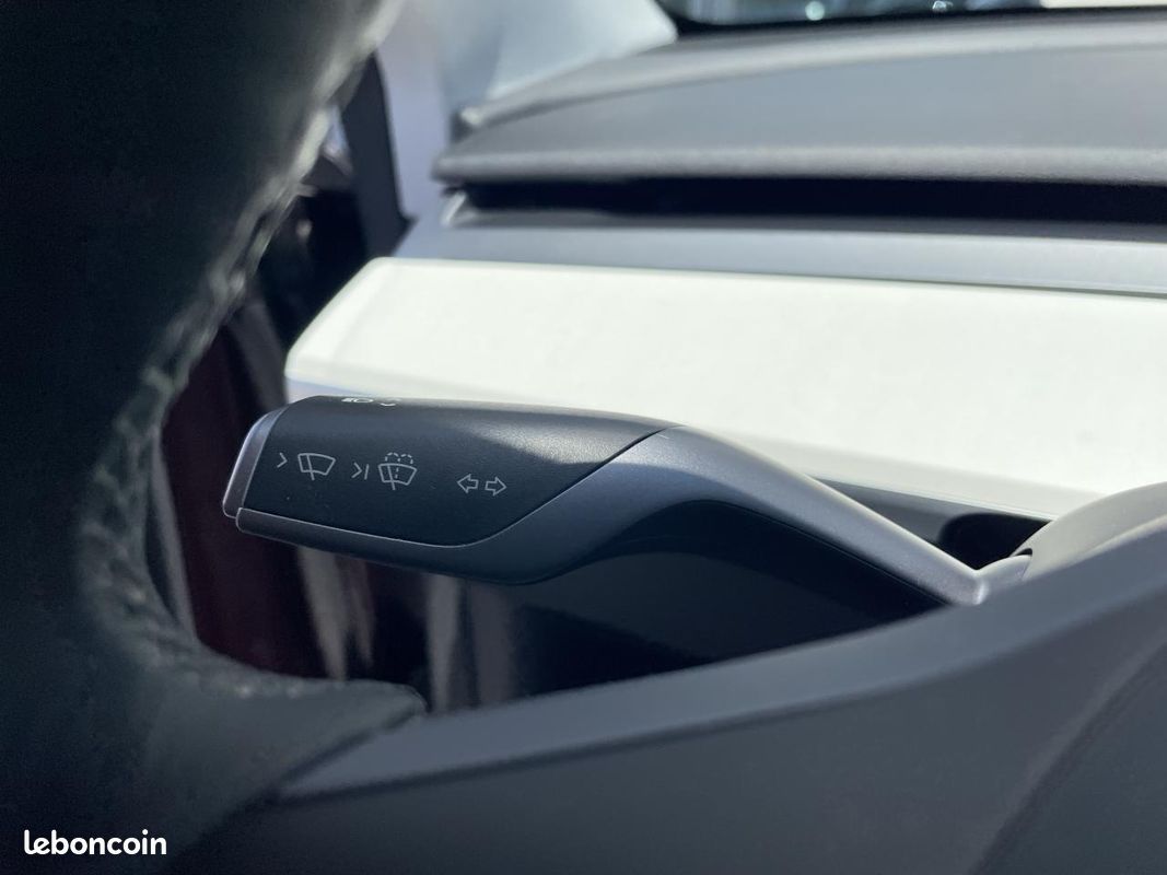 Tesla model y awd performance + attelage - garantie constructeur (image 28)