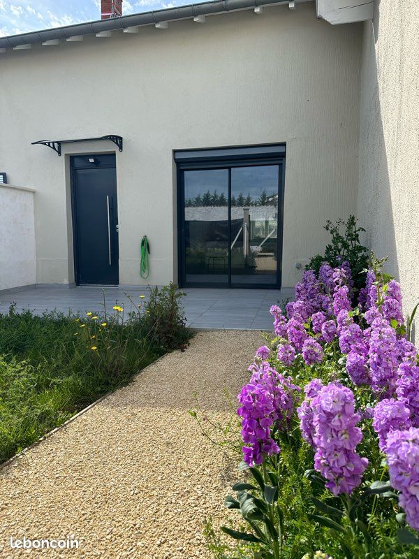 Appartement 2 pièces 51 m² · à Chassieu · 51 m² · 995 €