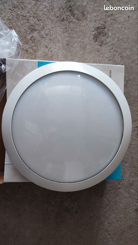 Luminaire (image 2)