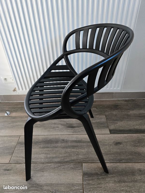 Chaise empilable (image 12)