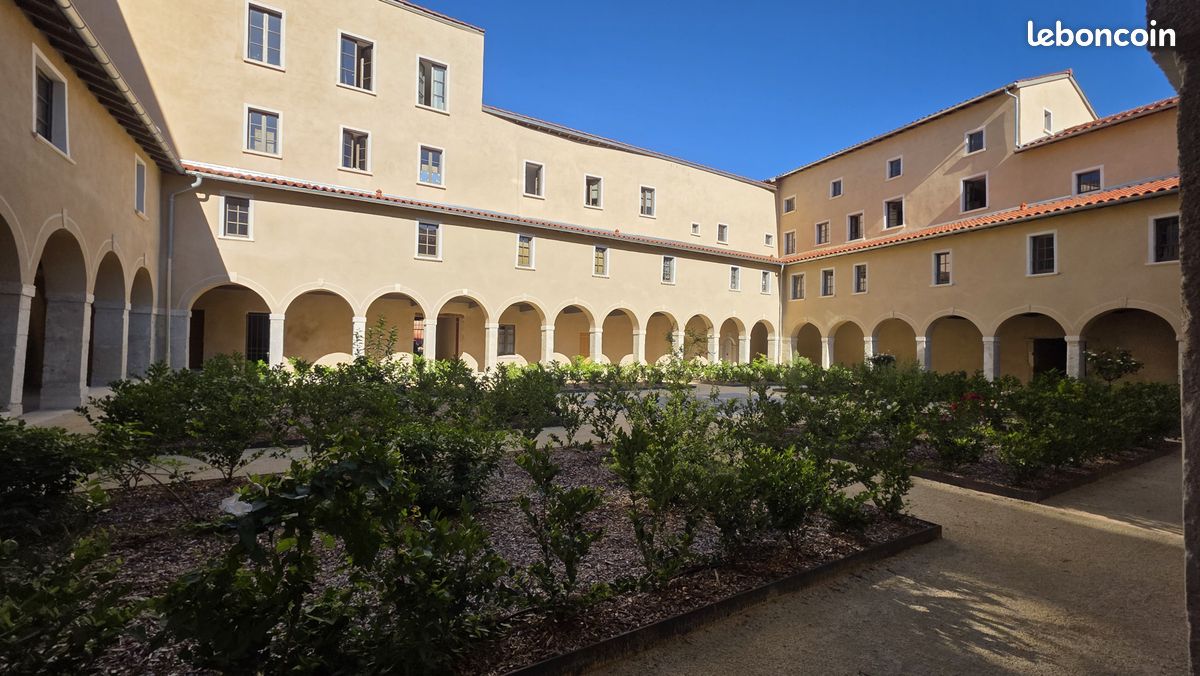 Appartement 4 pièces 76 m² · à Vienne · 76 m² · 990 €