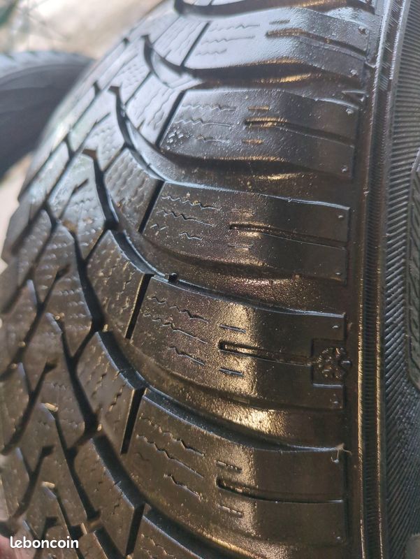 2 pneus 205 60 15 FALKEN (image 3)