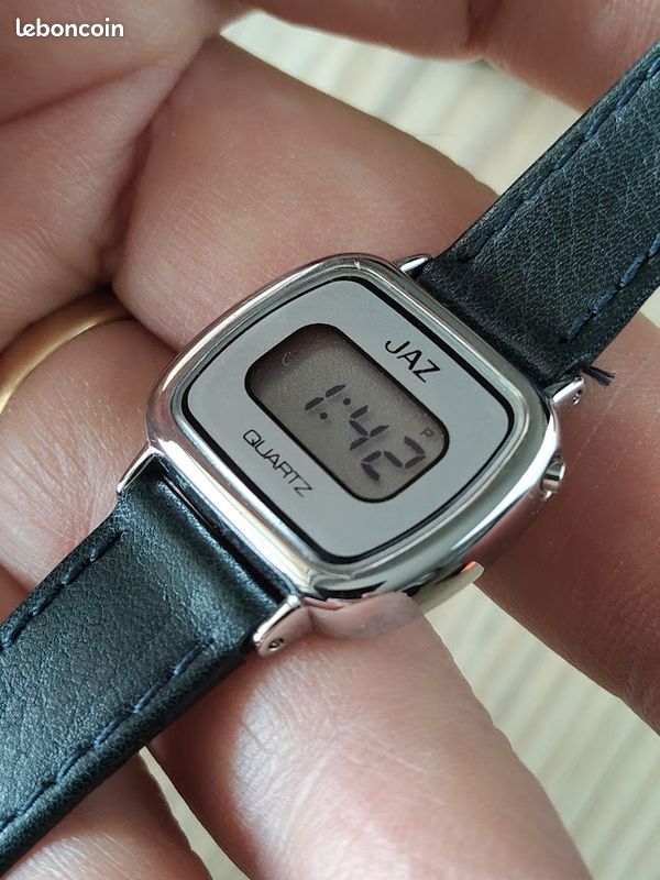 ANCIENNE MONTRE JAZ de plongée MÉCANIQUE. VINTAGE RARE FRENCH WATCH EUR 90,00 - FR