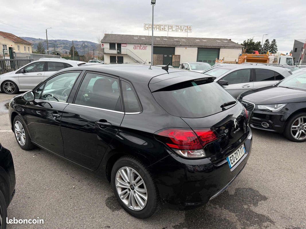 Citroen c4 1.2 110ch shine phase 2 garantie (image 2)