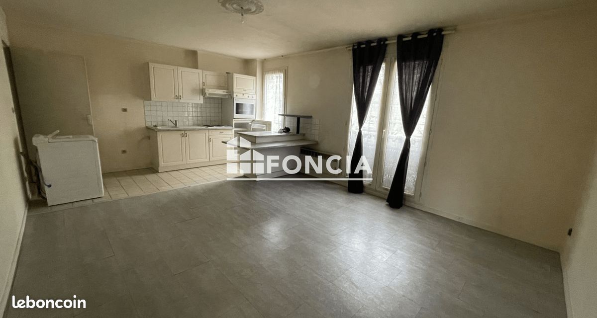 Appartement 2 pièces 47 m² · à Pontault-Combault · 47 m² · 805 €