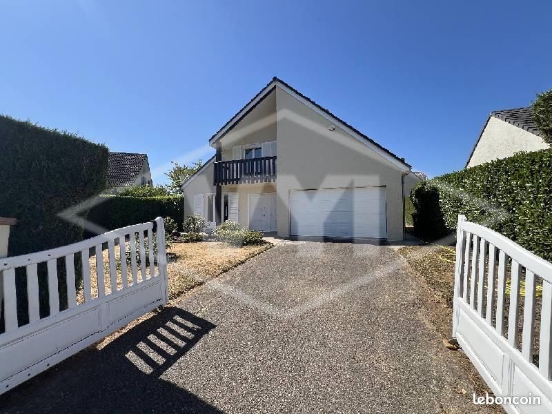Maison 5 pièces 120 m² · à Combs-la-Ville · 120 m² · 349 900 €