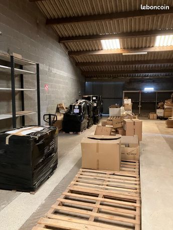 Loue bâtiment de stockage 150 m2 région Pouzauges