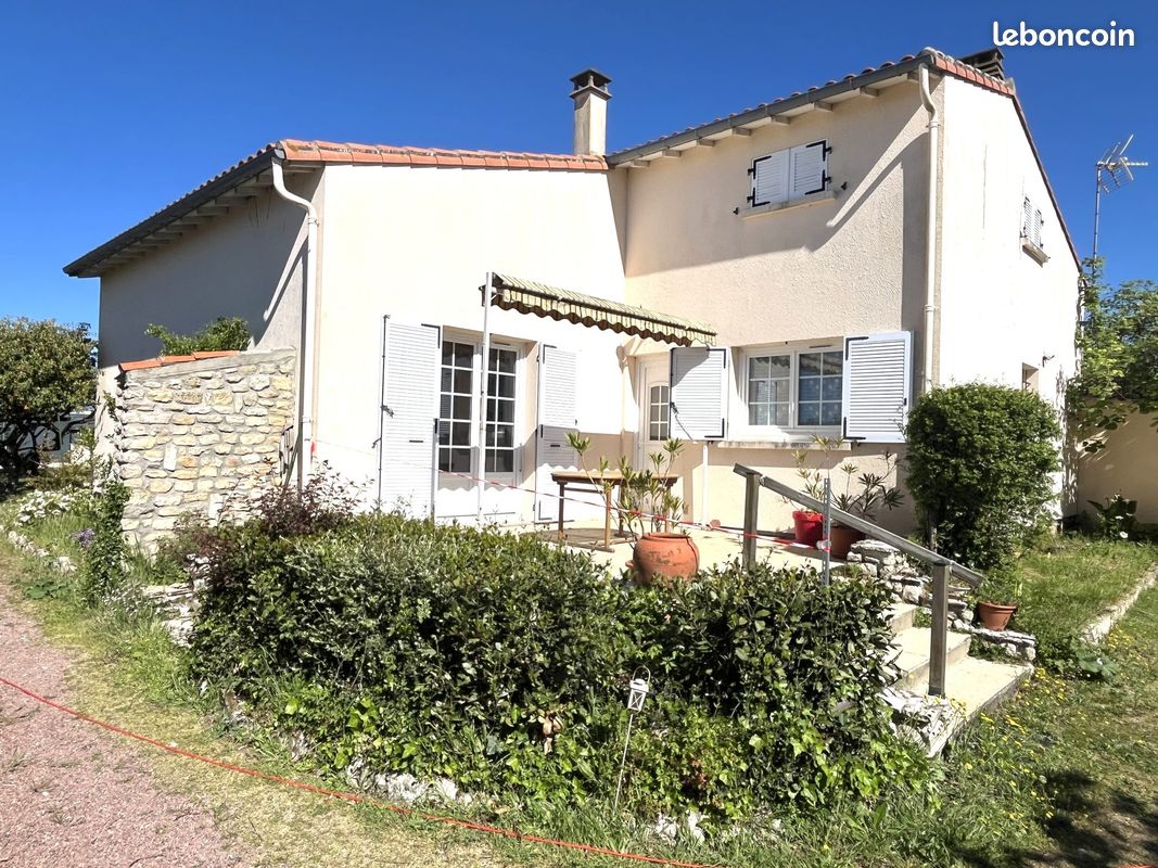 Maison 6 pièces 142 m² · à Fouras · 142 m² · 452 400 €