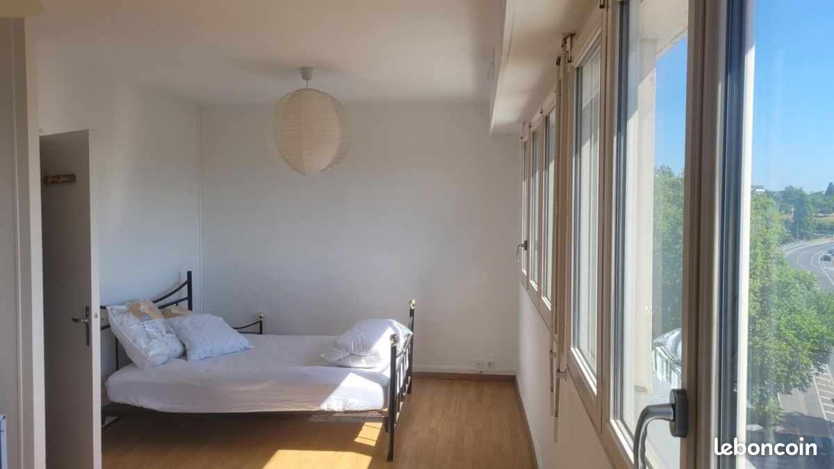 Appartement 1 pièce 27 m² · à Bourges · 27,4 m² · 73 000 €