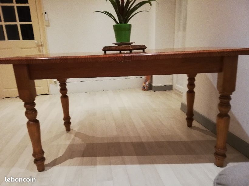 Table (image 1)