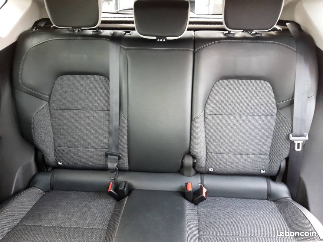 RENAULT Captur Blue dCi 115 EDC Intens (image 13)