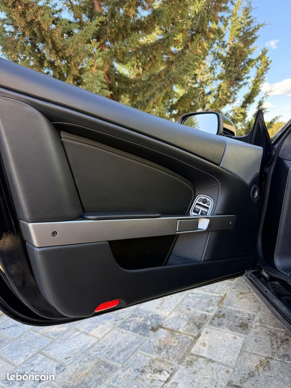 DB9 Volante V12 5.9L 477ch Touchtronic2 (image 4)