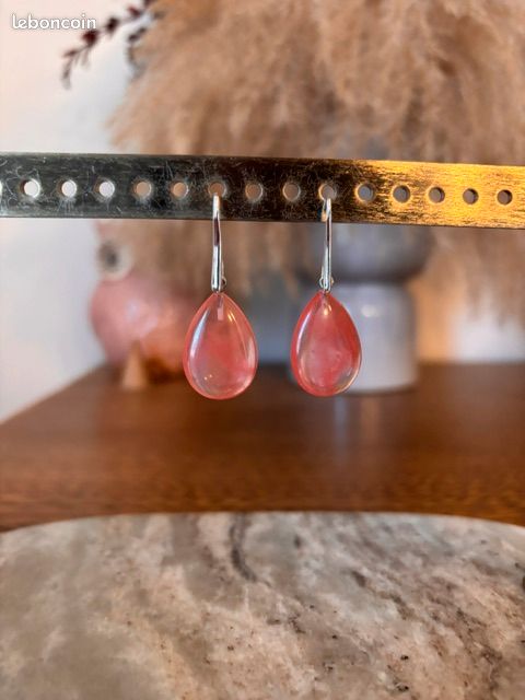 Boucles d'Oreilles Dormeuses Quartz Cerise | Cherry Quartz | Acier Inoxydable Argenté (image 1)