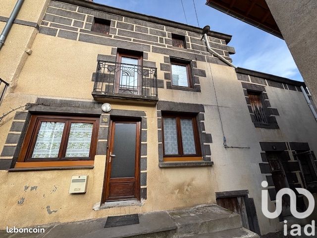 Maison 5 pièces 77 m² · à Volvic · 77 m² · 55 000 €