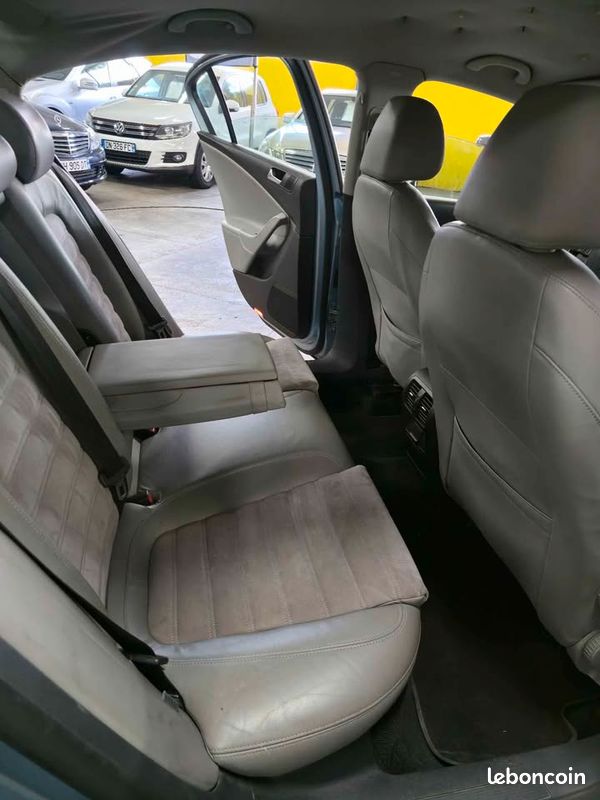 VOLKSWAGEN passât 2.0 TDI 140ch BV6 pack carat Edition 4 motion TBE (image 7)