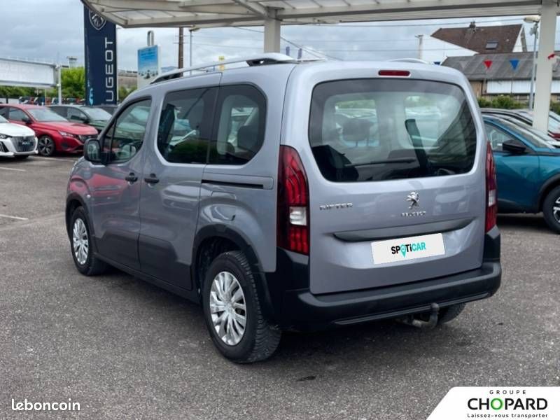 Peugeot Rifter Standard BlueHDi 130 S&S BVM6 Active (image 27)