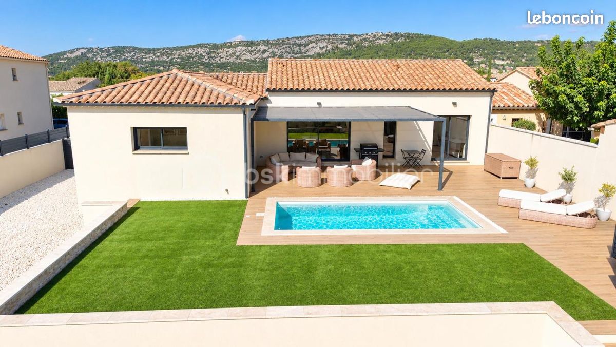 Maison 4 pièces 102 m² · à Aubignan · 102 m² · 469 990 €
