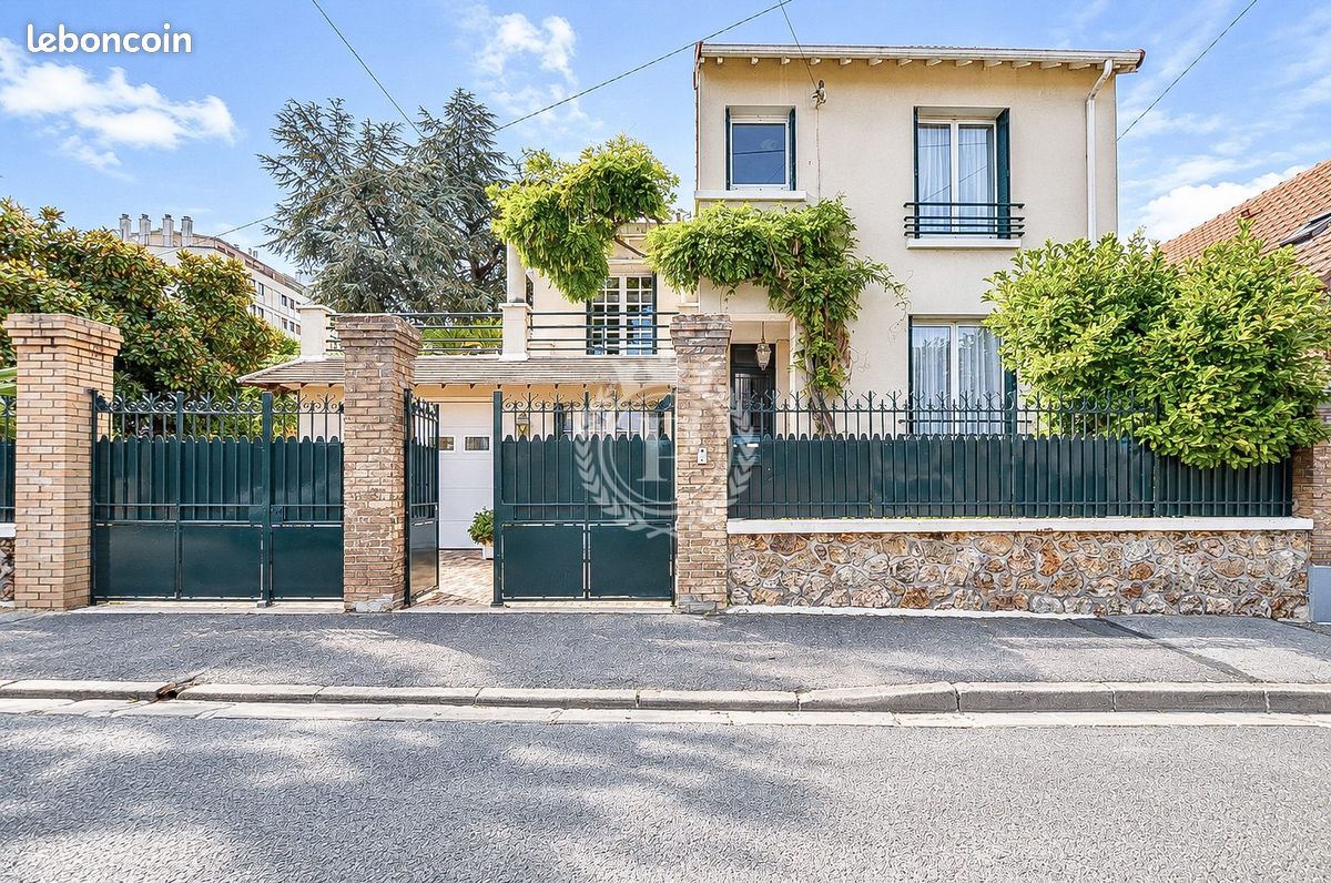Maison 8 pièces 179 m² · à Taverny · 179 m² · 680 000 €