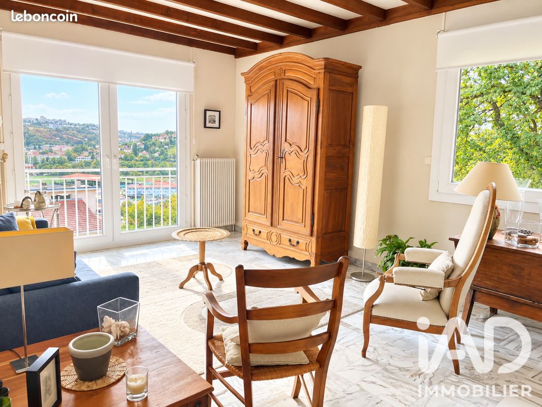 Maison 6 pièces 130 m² · à L'Étrat · 130 m² · 365 000 €