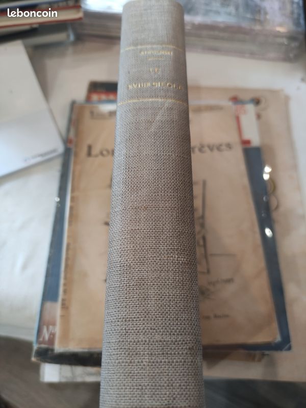 1094-LE XVIIIe SIÈCLE par C. STRYIENSKI . Édition Hachette (image 4)
