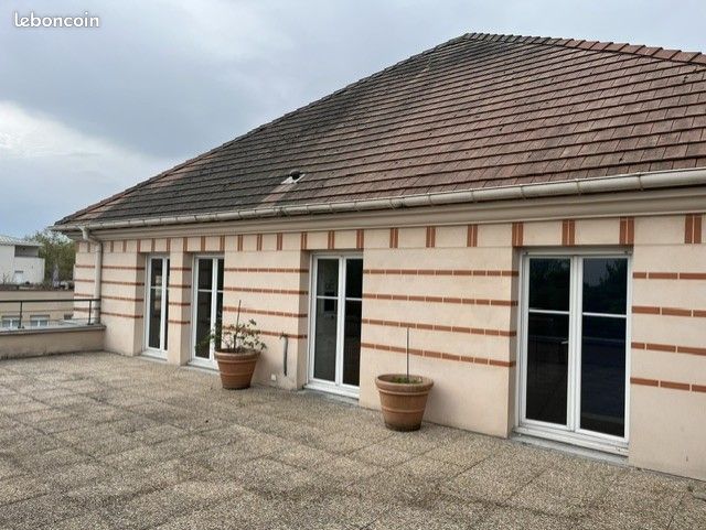 Appartement 4 pièces 73 m² · à Élancourt · 73 m² · 297 000 €