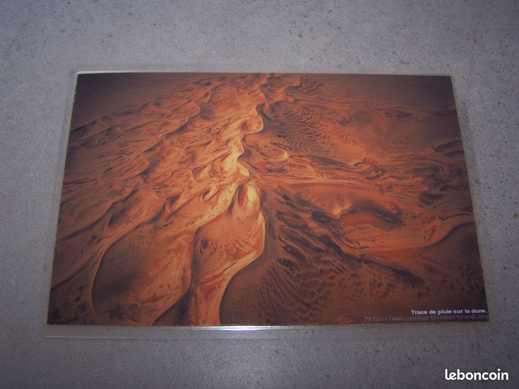 Carte Yann Arthus Bertrand 10x15cm n°3 trace de pl (image 1)