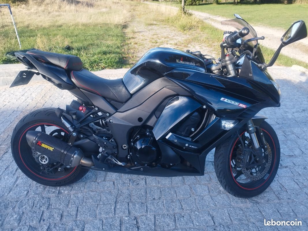 Kawasaki Z1000SX ABS (image 1)