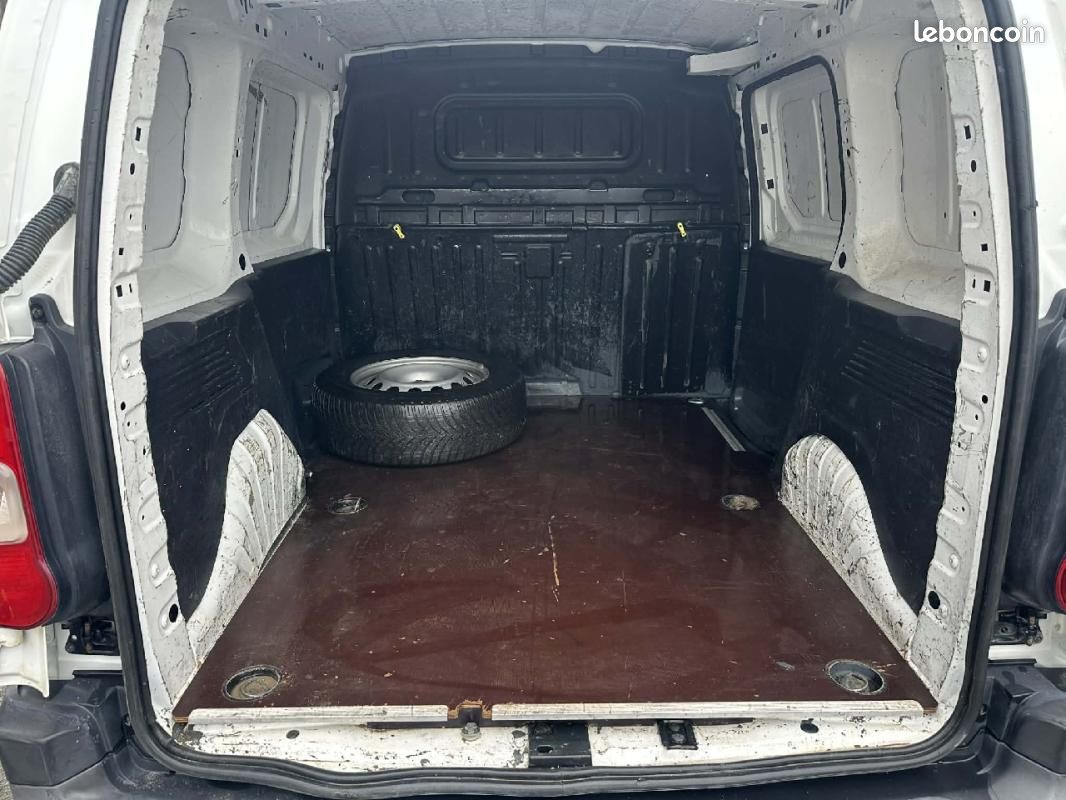 Citroën Berlingo Taille M BlueHDi 100 SetS BVM Live (image 5)