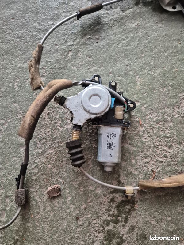 Moteur leve vitre gauche mazda mx5 nb/nbfl (image 1)