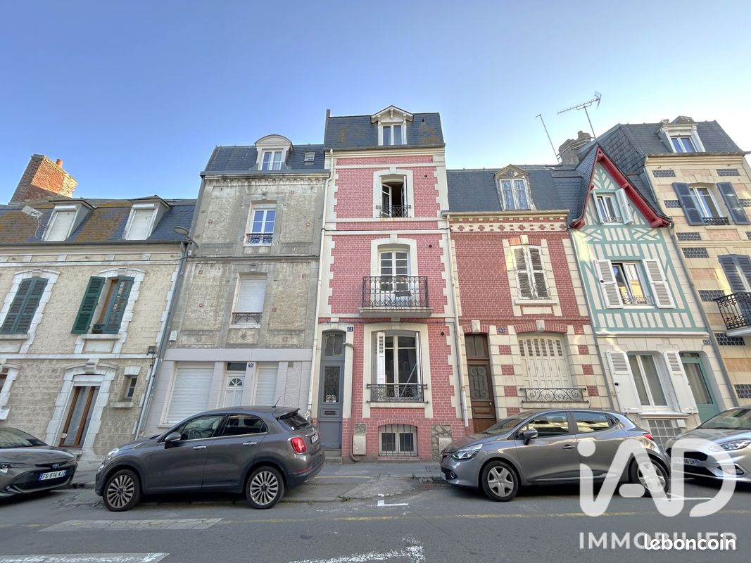 Immeuble 3 pièces 55 m² · à Trouville-sur-Mer · 55 m² · 295 000 €