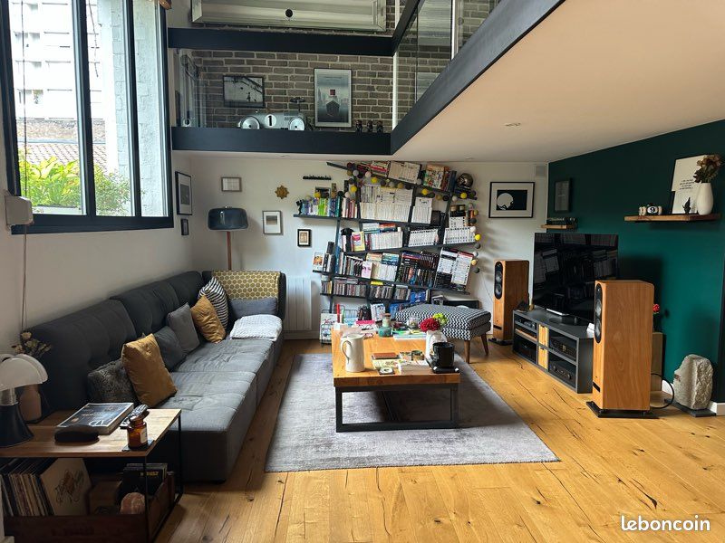Appartement 1 pièce 72 m² · à Clermont-Ferrand · 72 m² · 210 000 €