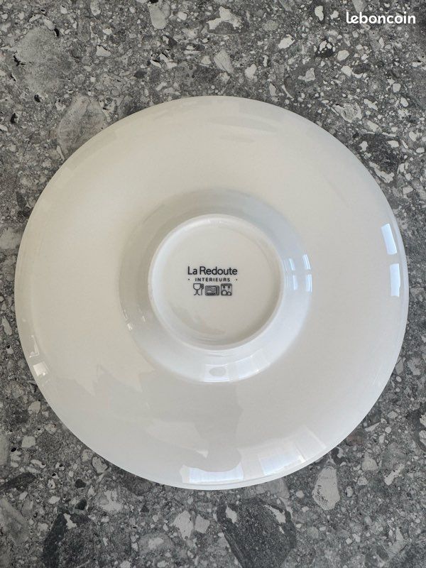 Lot 4 assiettes creuse porcelaine (image 2)