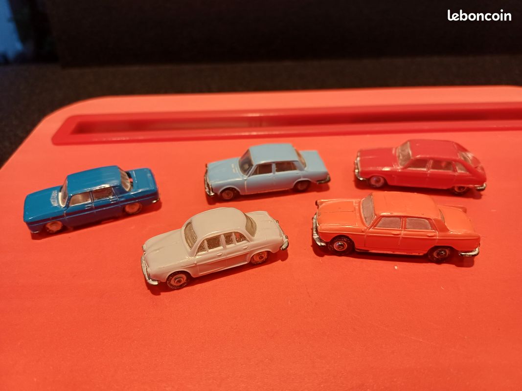 Miniature Anguplas Minicars Simca Ariane - Moule Norev - Collection - Occasion