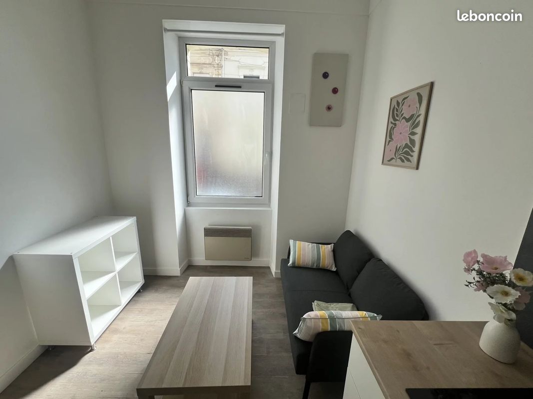 Appartement 1 pièce 12 m² · à Châteaubriant · 12 m² · 435 €/mois
