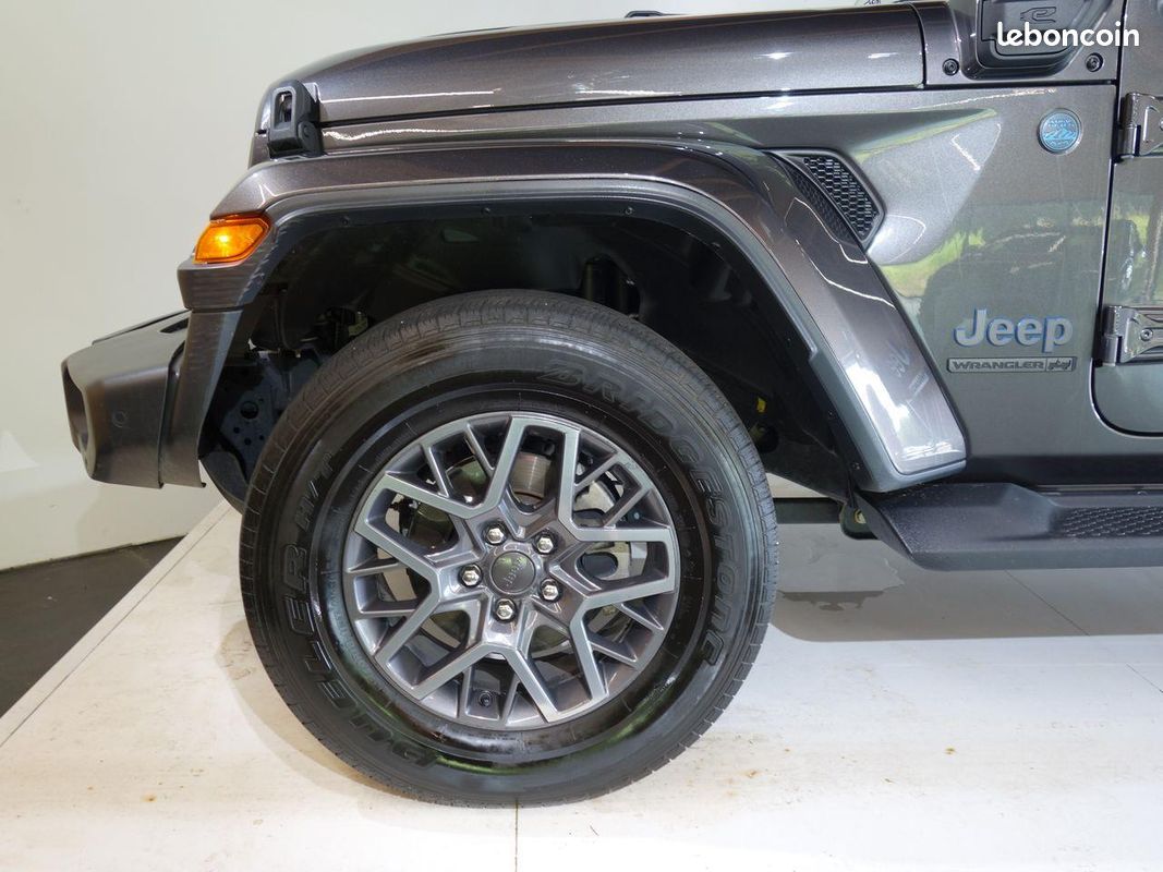JEEP WRANGLER 2.0 L T 380 CH 4xe - BVA8 4x4 Unlimited Overland (image 11)