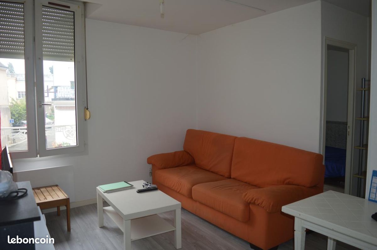 Appartement 2 pièces 25 m² · à Montval-sur-Loir · 25 m² · 330 €