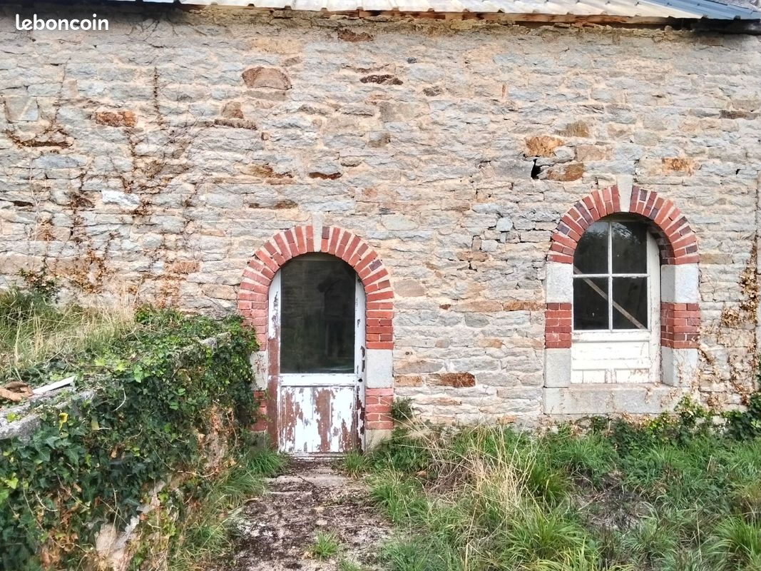 Local commercial 1 pièce 20 m² · à Plomelin · 20 m² · 160 €/mois