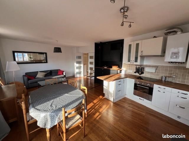 Appartement 4 pièces 94 m² · à Grenoble · 94 m² · 1 051 €/mois
