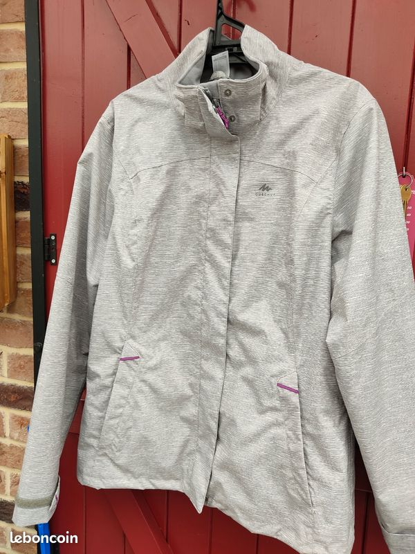 Veste de randonnée femme Quechua (image 1)