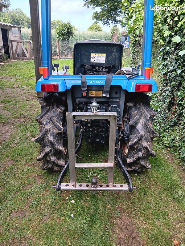 Micro tracteur iseki sial 15 (image 2)