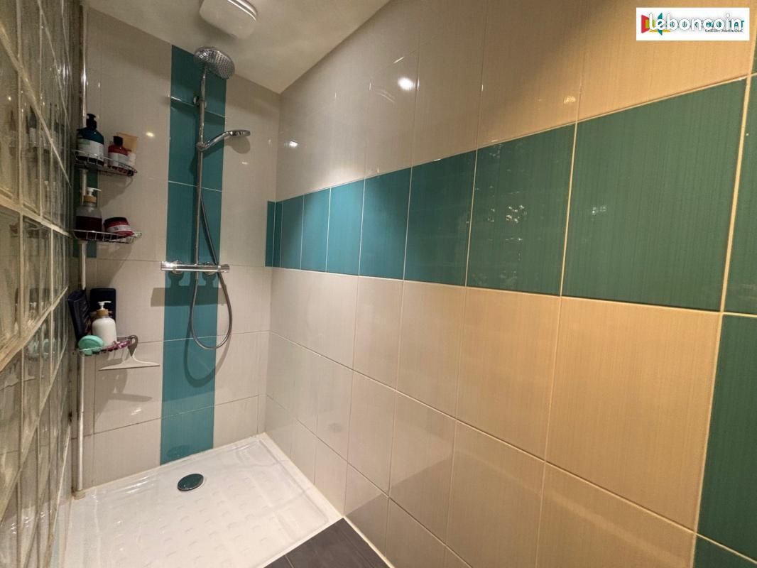 Appartement 3 pièces 82 m² - Oloron-Sainte-Marie 64400 (image principale 5)