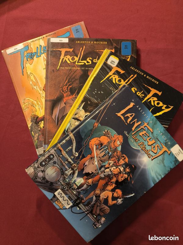 BD d'occasion "Lanfeust des étoiles" et "Trolls de troy" (image 1)