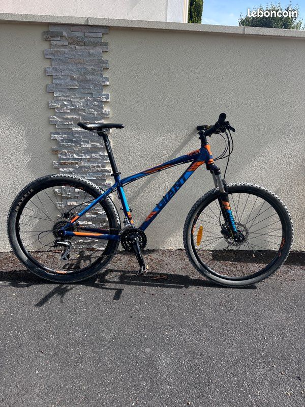 VTT Giant Talon 2 (27,5") — Taille M (image 1)