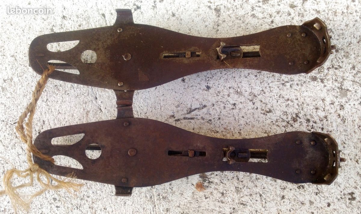 Anciens Patins à Glace Merkir Vintage - Fabriqués En France - Années 60