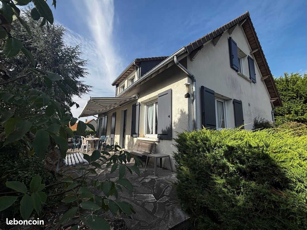 Maison 7 pièces 130 m² · à Vineuil · 130 m² · 254 000 €