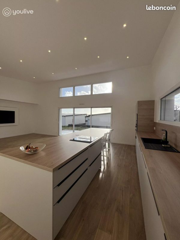 Maison 6 pièces 118 m² · à Milizac-Guipronvel · 118 m² · 351 000 €
